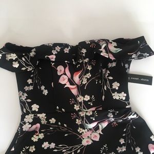 Off the shoulder floral painted dress sz Large